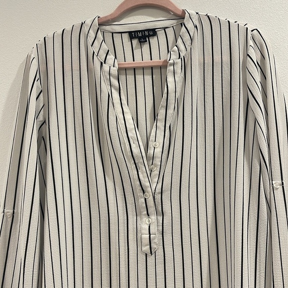 TIMING Black & White Striped Long Sleeve Blouse Size L. - Picture 5 of 7